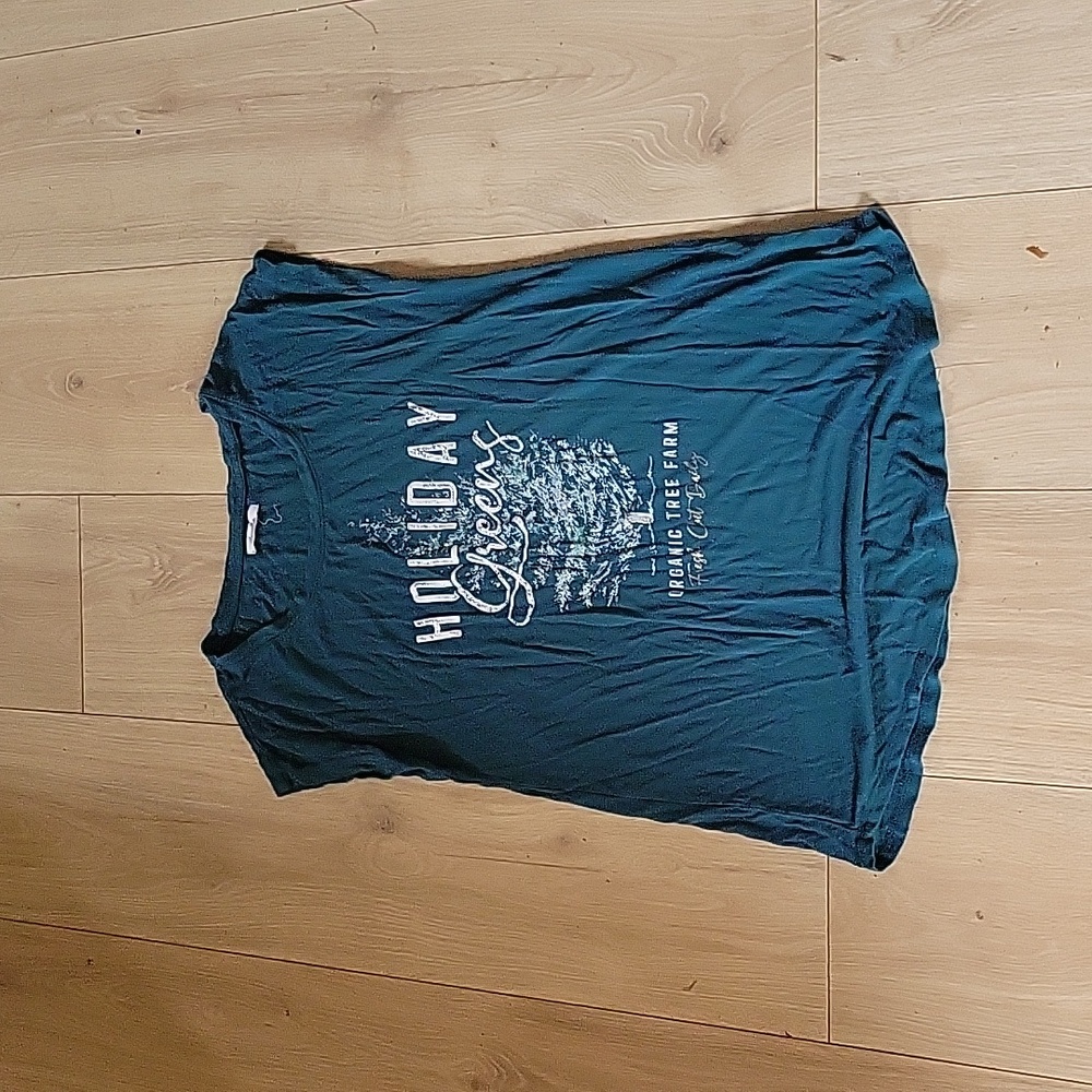 Christmas shirt - Picture 1 of 2